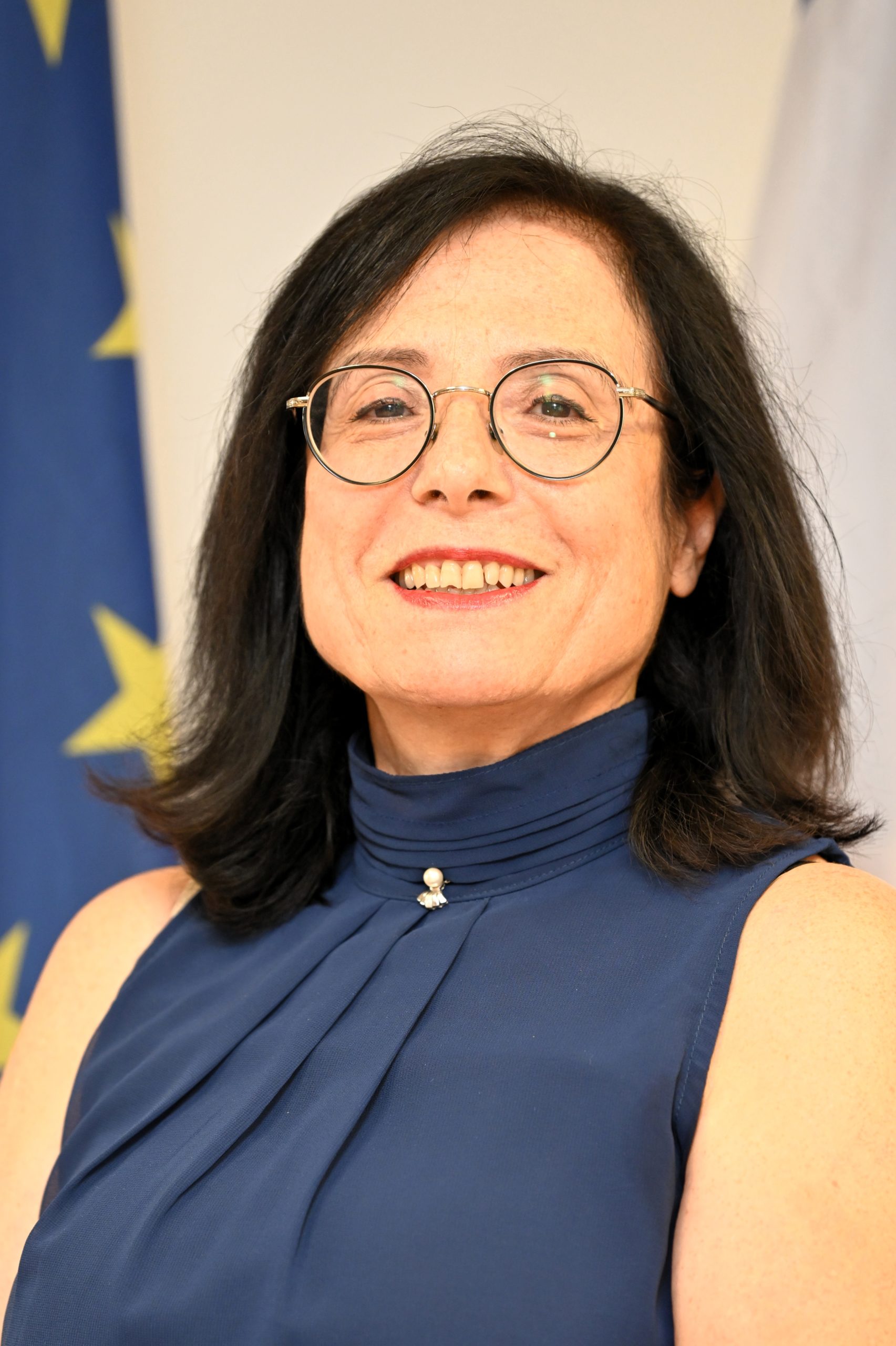 Louna ZOUKI   Professeure de religion catholique