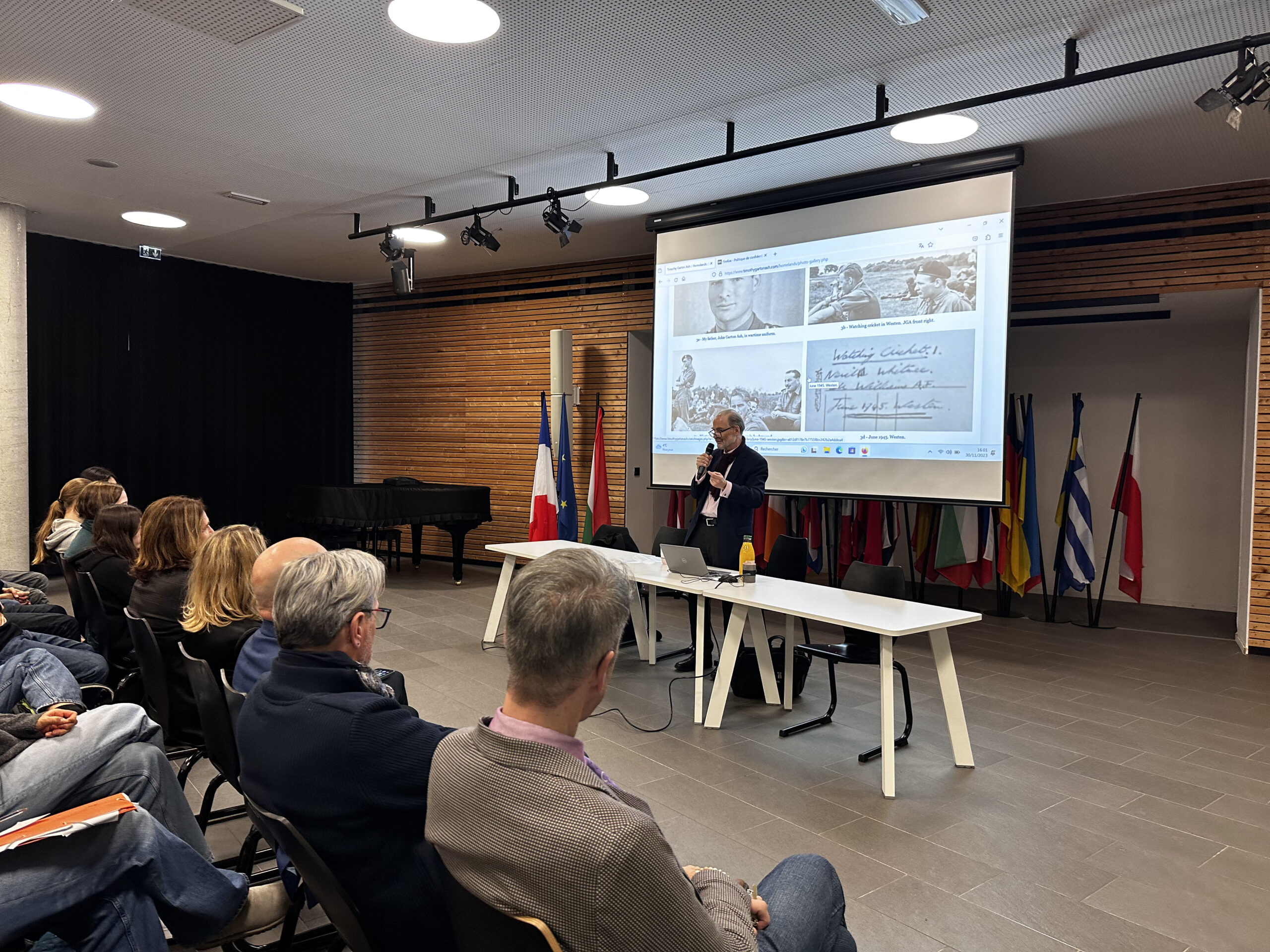 Rencontre avec l’historien Timothy Garton Ash