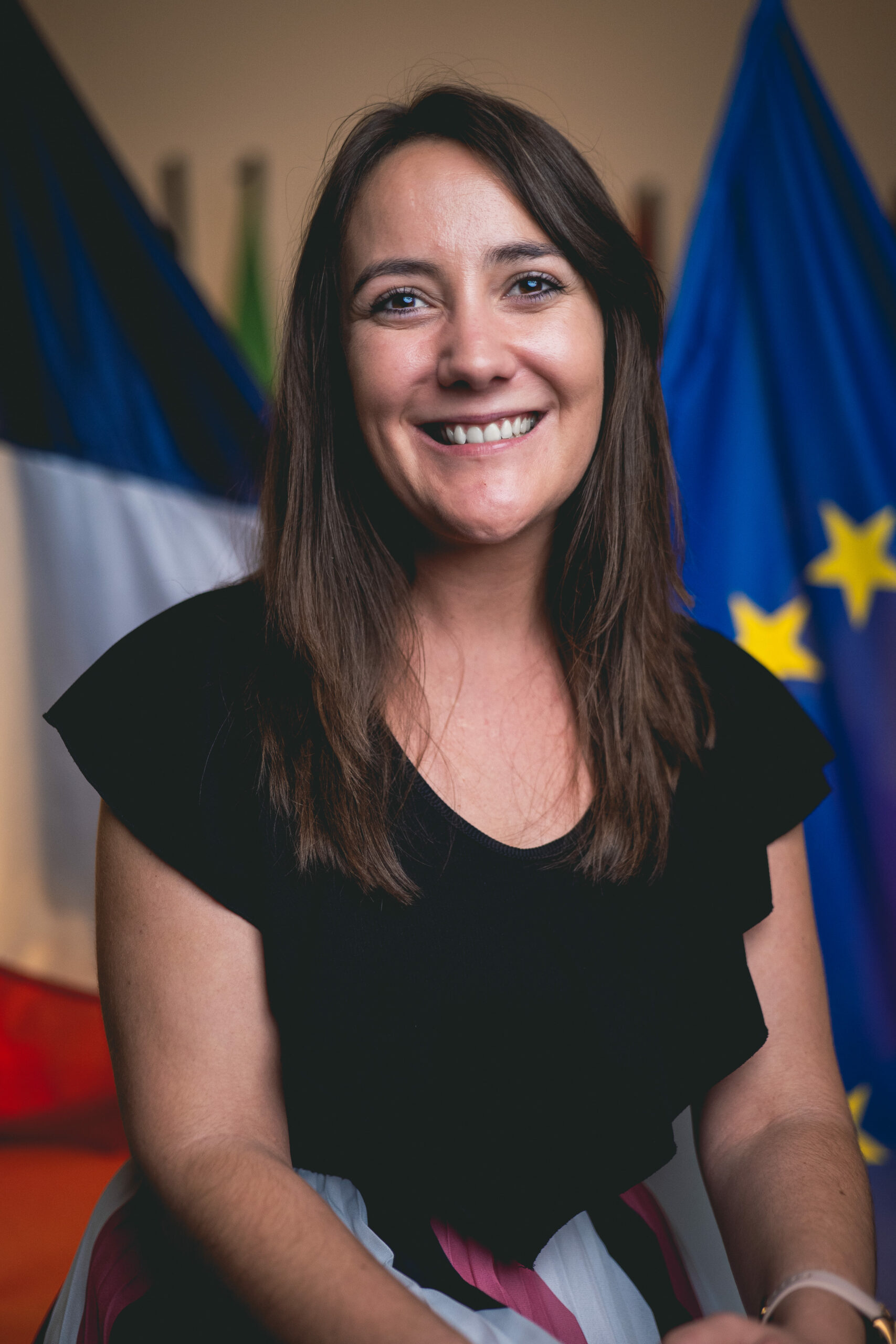 Madeleine HYNES   Professeure titulaire M1M2 EN