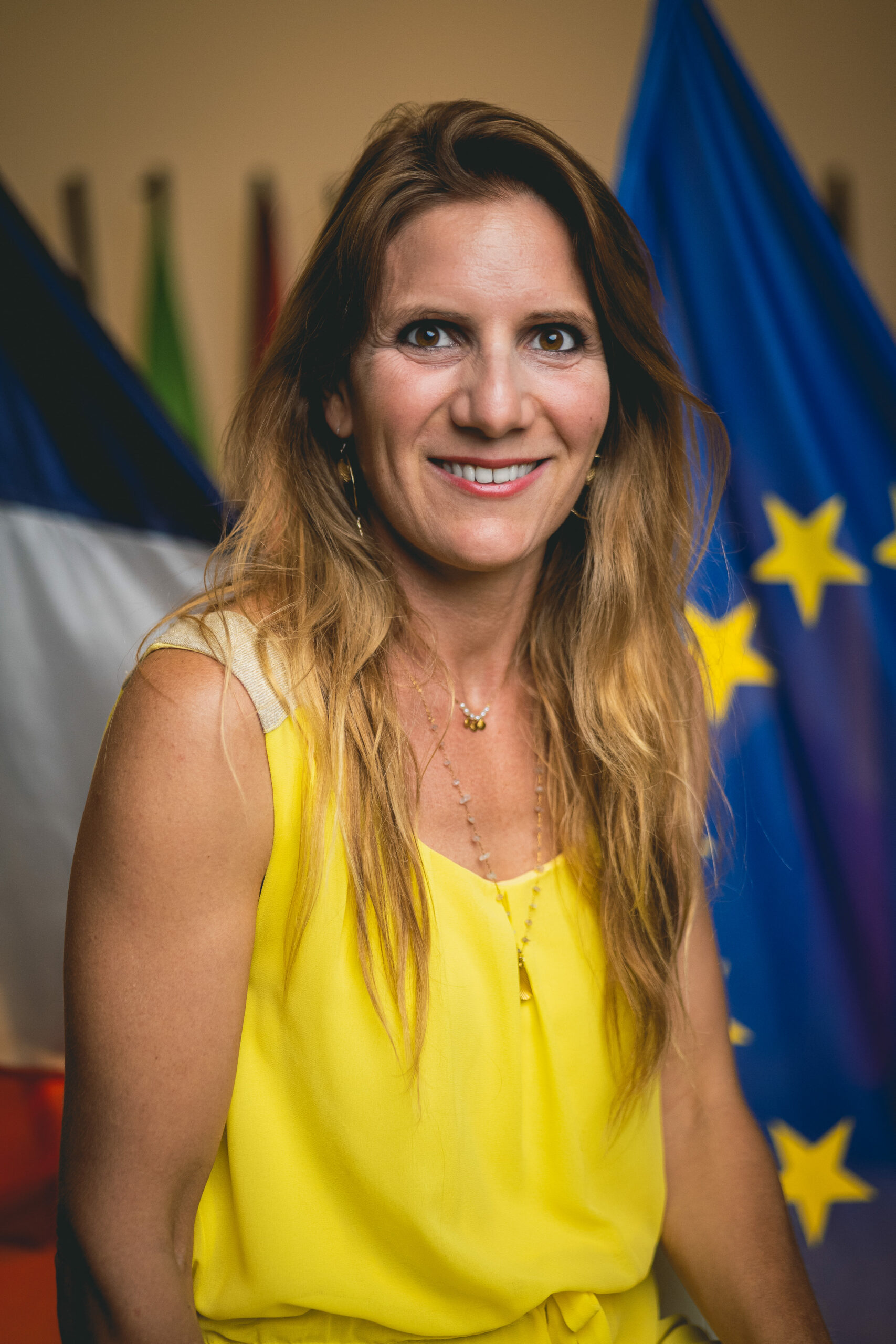 Claire SIMON   Professeure d'éducation physique